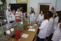 [FOTO, VIDEO] Tysiąc uczniów na seminarium chemicznym w Politechnice Rzeszowskiej